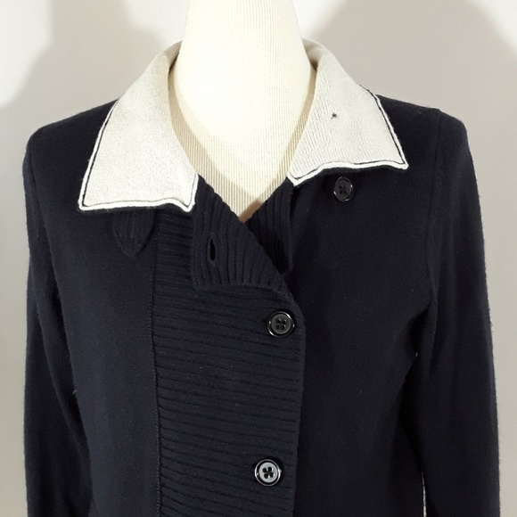 Banana Republic navy blue 3 button wool sweater - Picture 5 of 8